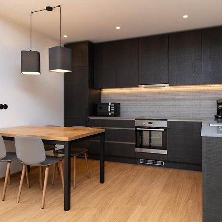Self-Check-In Spacious 1 Bedroom Apartment With Terrace And Free Parking Tallinn Ngoại thất bức ảnh